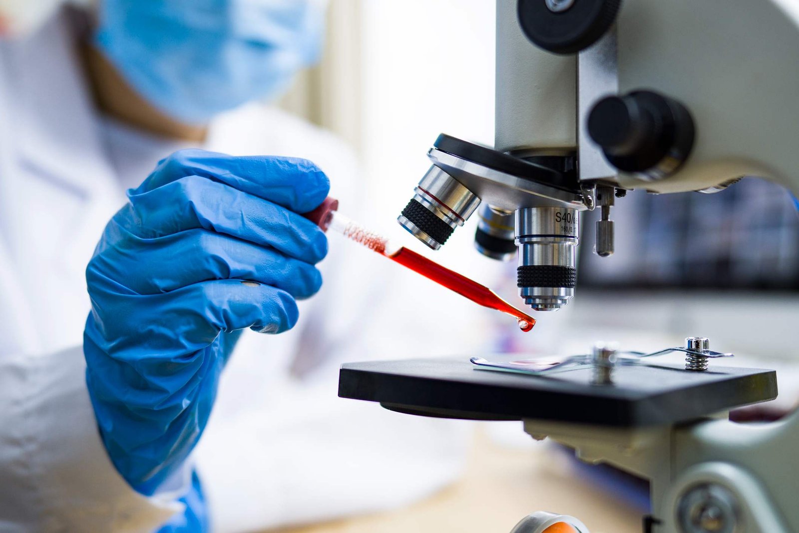 Cientista brasileiro é investigado por fraudar 34 estudos acadêmicos